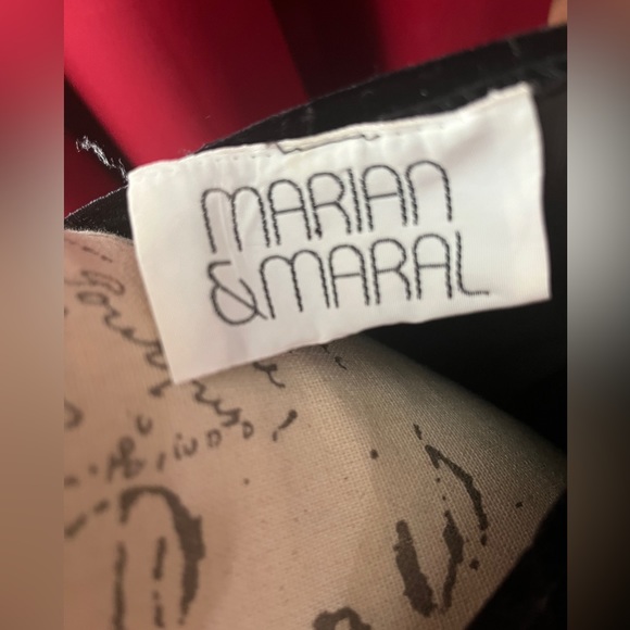 Marian and maral dress - Picture 2 of 2